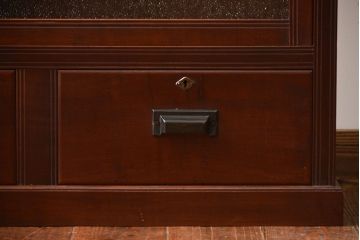 アンティーク家具　大正ロマン　お洒落なアンティーク収納棚