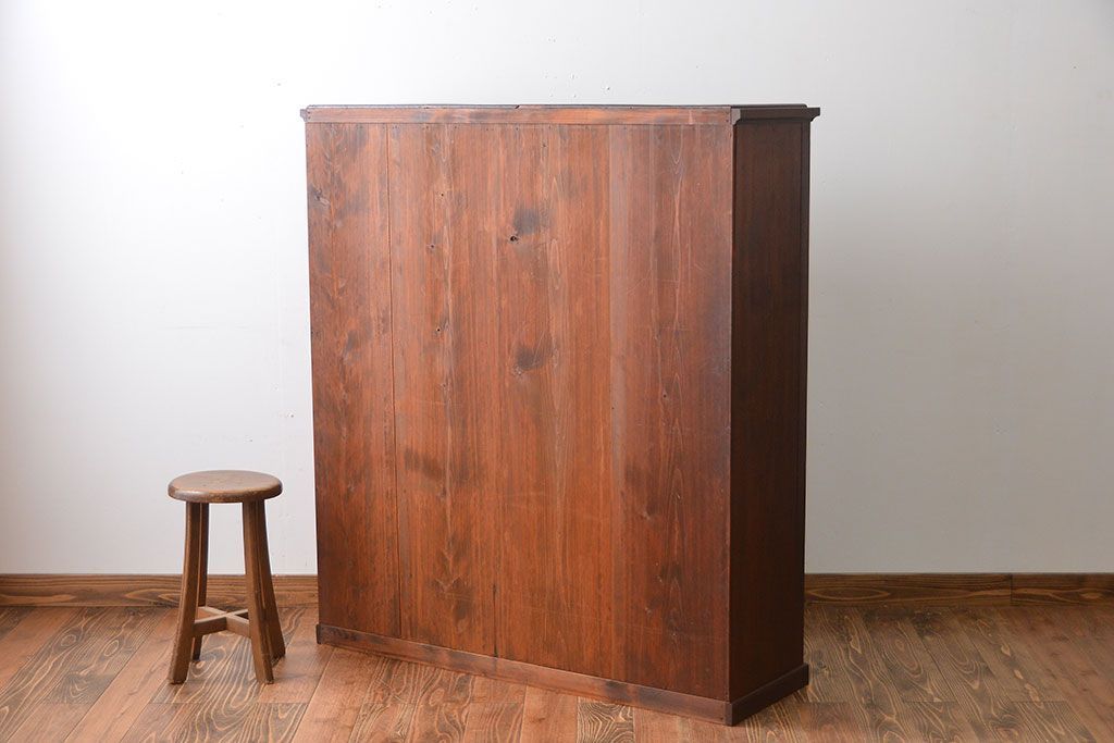 アンティーク家具　大正ロマン　お洒落なアンティーク収納棚