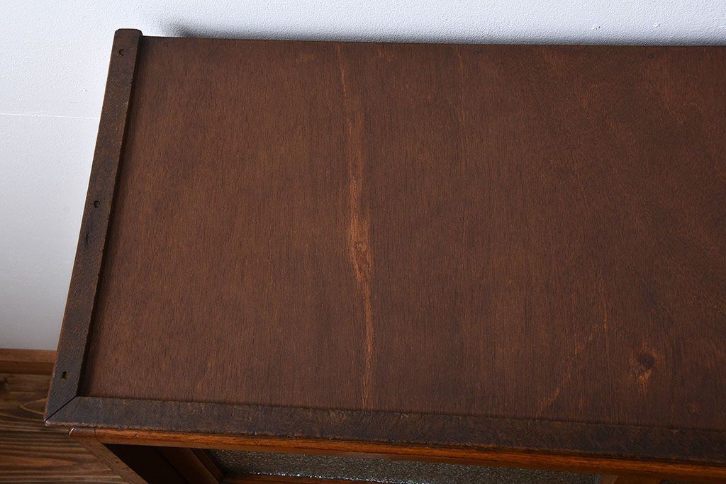 レトロ家具　昭和レトロ　ダイヤガラス入り脚付き収納棚