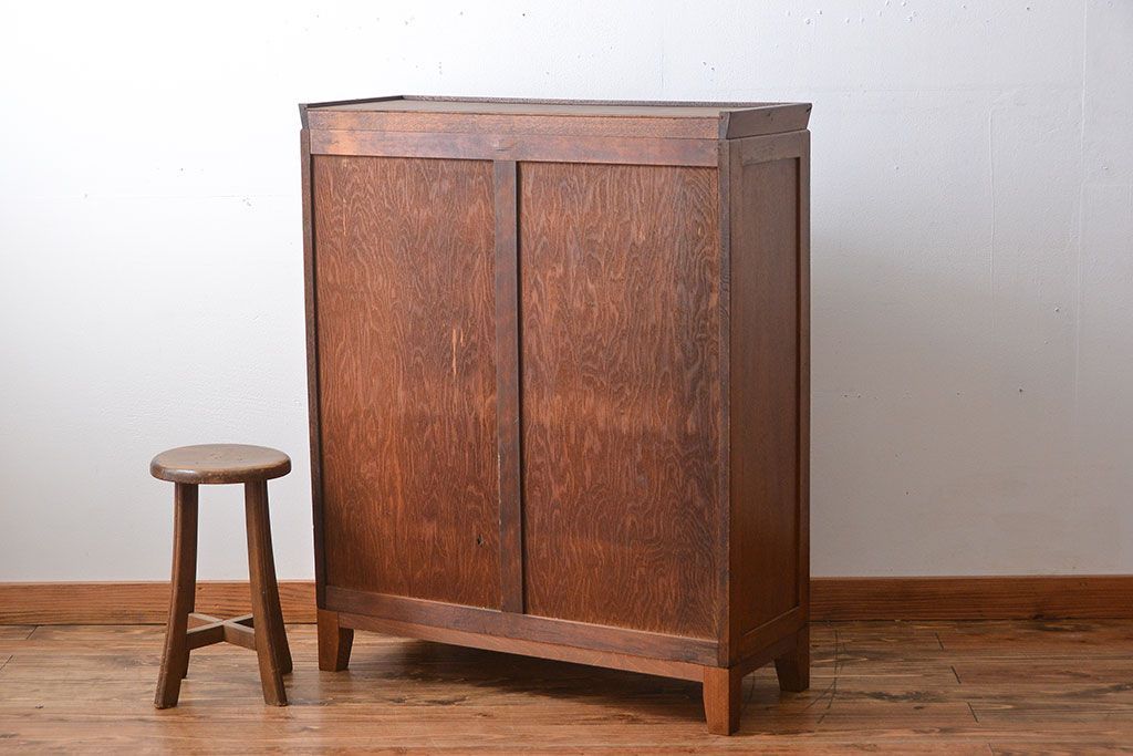 レトロ家具　昭和レトロ　ダイヤガラス入り脚付き収納棚