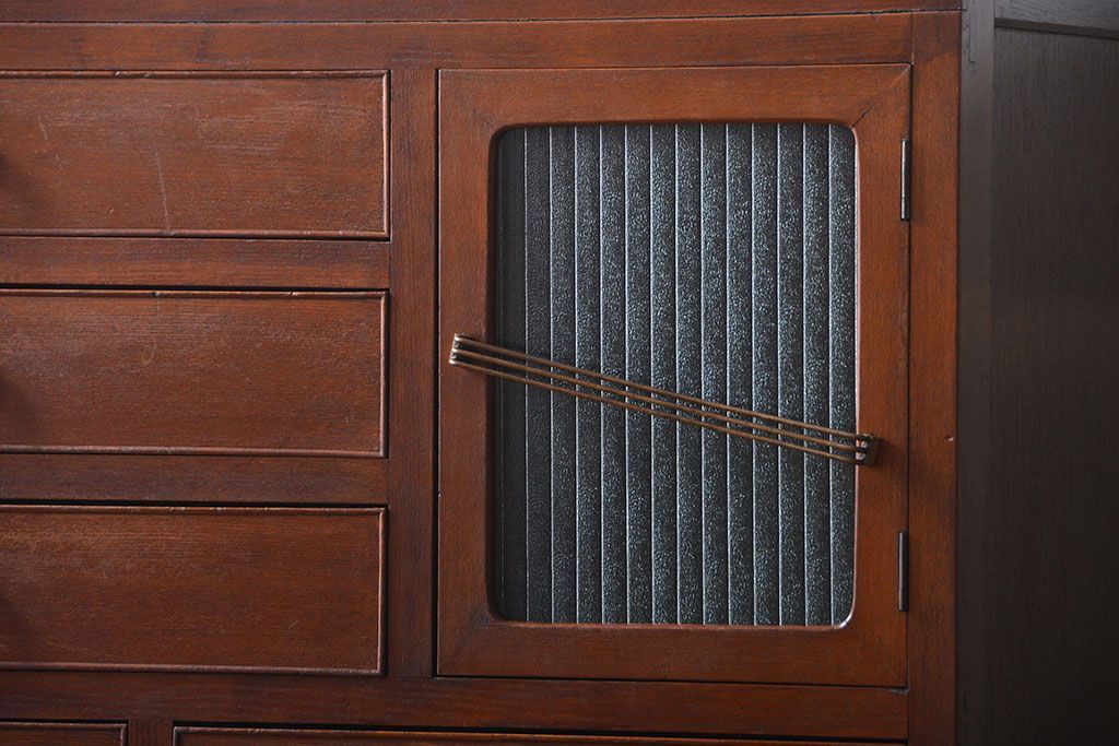 レトロ家具　昭和レトロ　収納棚付きチェスト