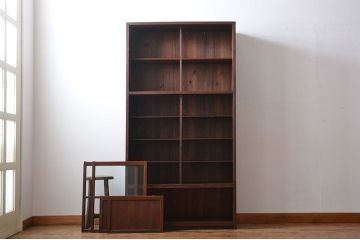 アンティーク家具　アンティーク　引き戸付き薄型収納棚(キャビネット)