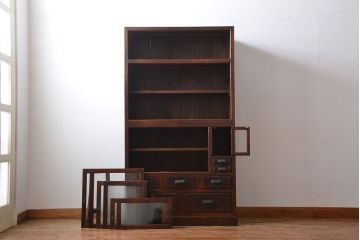 アンティーク家具　アンティーク　前面欅材!ダイヤガラス入り引き戸収納棚