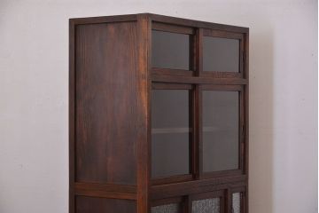 アンティーク家具　アンティーク　前面欅材!ダイヤガラス入り引き戸収納棚