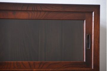 アンティーク家具　アンティーク　前面欅材!ダイヤガラス入り引き戸収納棚
