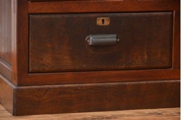 アンティーク家具　アンティーク　前面欅材!ダイヤガラス入り引き戸収納棚