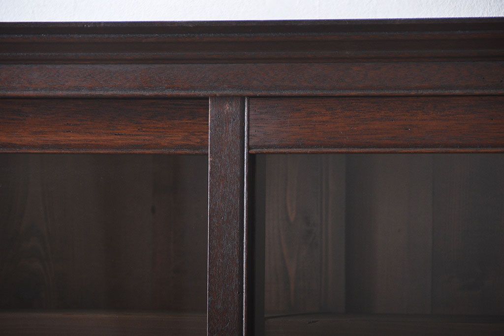 アンティーク家具　大正ロマン　引き出し付き!大きなガラス引き戸収納棚