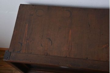 アンティーク家具　アンティーク　モールガラス入り薄型引き戸収納棚