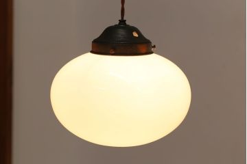 アンティーク　レトロで可愛いガラス天井照明(1)