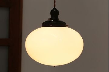 アンティーク　レトロで可愛いガラス天井照明(2)