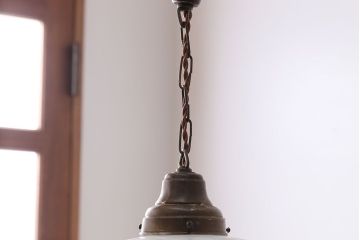 アンティーク　レトロフォルムのガラス天井照明
