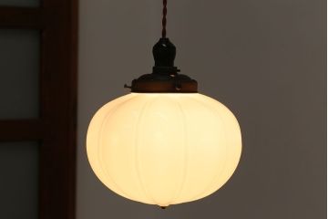 アンティーク　レトロなフォルムのガラス天井照明(2)