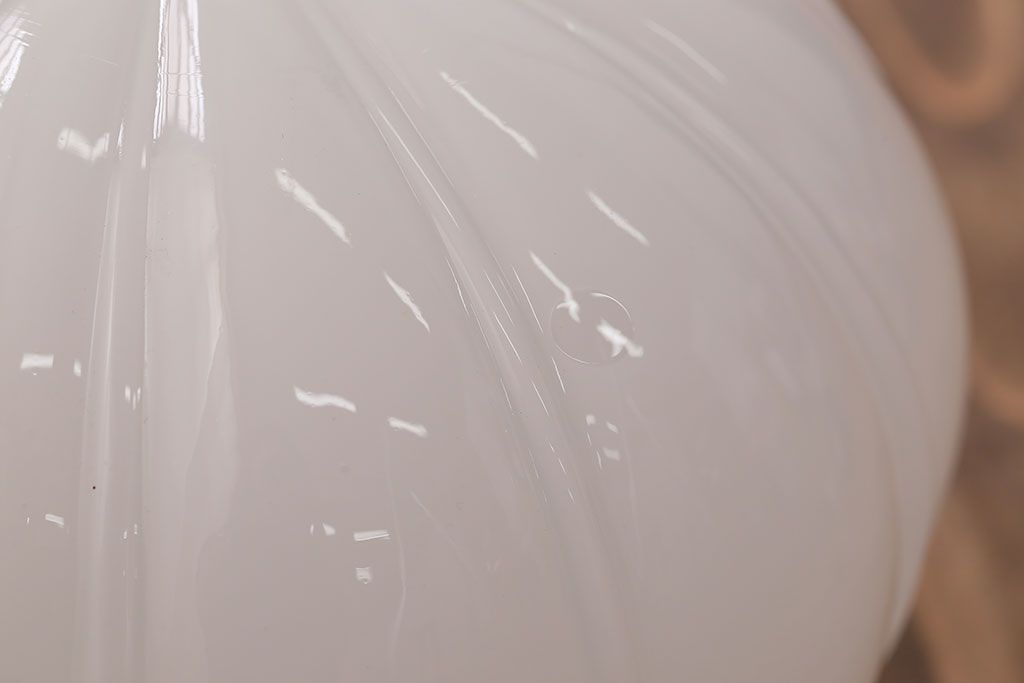 アンティーク　レトロなフォルムのガラス天井照明(2)