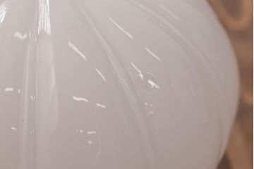 アンティーク　レトロなフォルムのガラス天井照明(2)