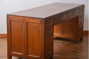 レトロ家具　昭和レトロ　ワイドで薄型の珍しい両袖机