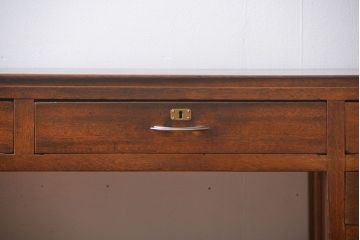 レトロ家具　昭和レトロ　ワイドで薄型の珍しい両袖机