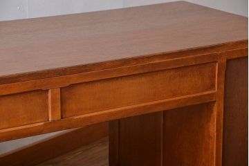 レトロ家具　昭和レトロ　ワイドで薄型の珍しい両袖机