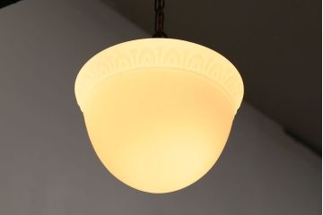 アンティーク　お洒落な陽刻ガラス天井照明