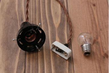 昭和レトロ　平笠天井照明(1)