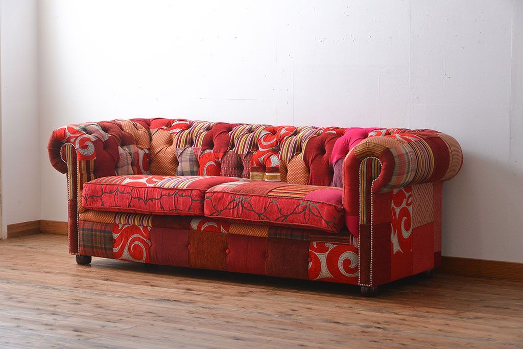 中古　イギリス製　お洒落な3人掛けパッチワークソファ