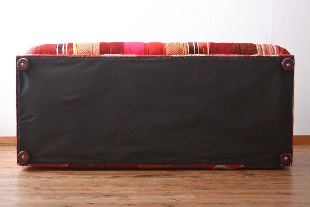 中古　イギリス製　お洒落な3人掛けパッチワークソファ