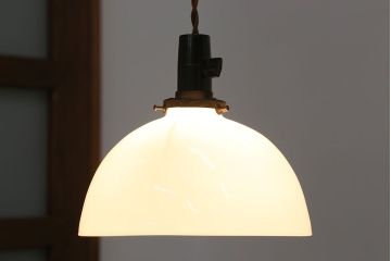 昭和レトロ　シンプルでレトロな電笠