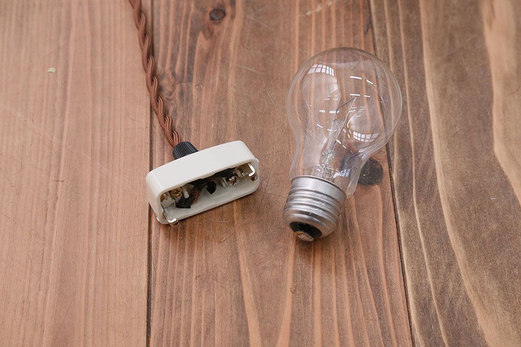 昭和レトロ　カラフルで可愛いペンダントライト