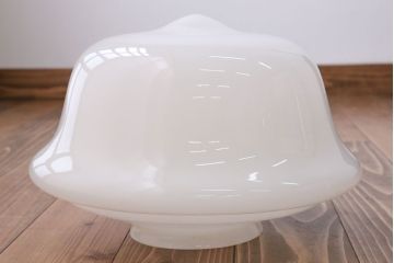 昭和レトロ　大きなかわいいガラス天井照明