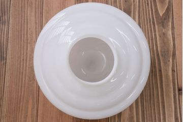 昭和レトロ　大きなかわいいガラス天井照明