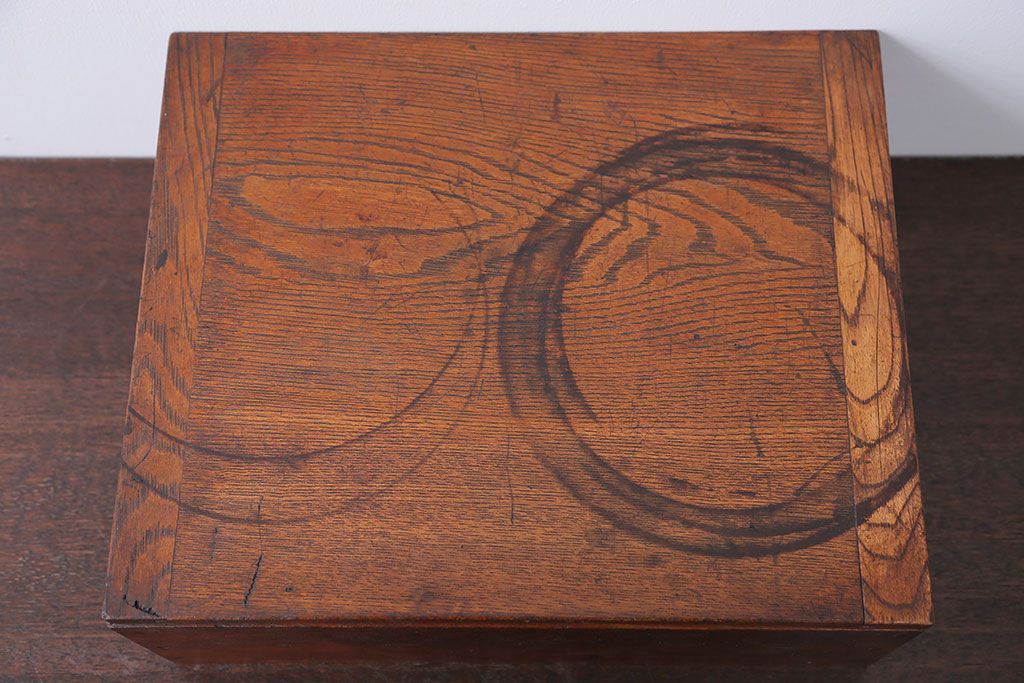 アンティーク雑貨　アンティーク　収納BOXにぴったりのお洒落な木箱