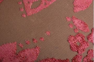 アンティーク家具　イギリスアンティーク　優美でシックなソファ