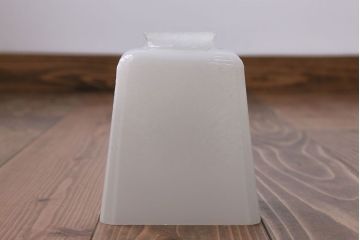 アンティーク　シンプルでレトロな電笠