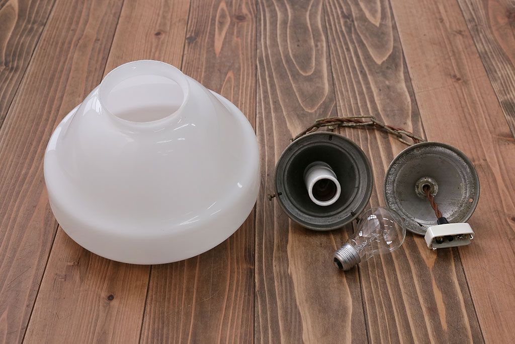 昭和レトロ　シャビーシックな天井照明