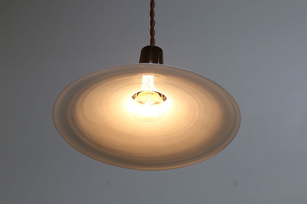 昭和レトロ　平笠天井照明(2)