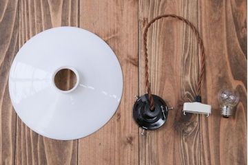 昭和レトロ　平笠天井照明(2)