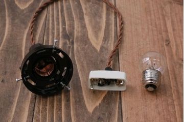 昭和レトロ　平笠天井照明(2)