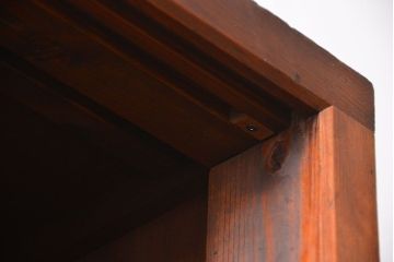 アンティーク家具　アンティーク　引き出し5杯付き大きな重ね引き戸収納棚