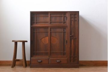 レトロ家具　昭和レトロ　引き出し2杯付き引き戸収納棚