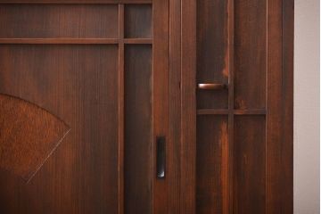 レトロ家具　昭和レトロ　引き出し2杯付き引き戸収納棚