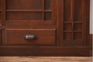 レトロ家具　昭和レトロ　引き出し2杯付き引き戸収納棚