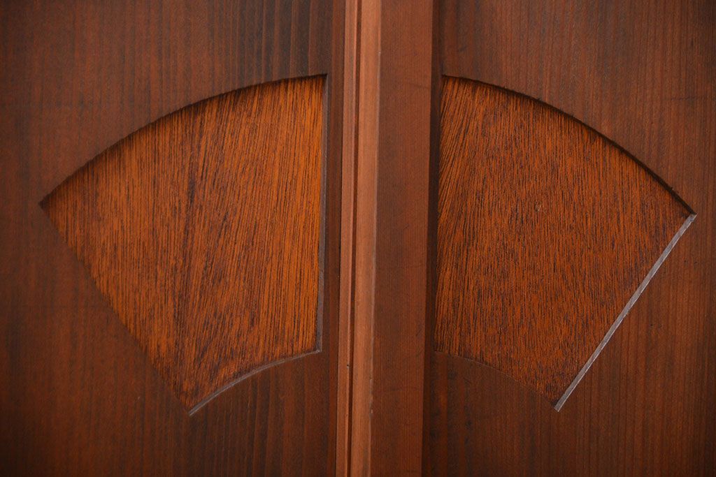 レトロ家具　昭和レトロ　引き出し2杯付き引き戸収納棚