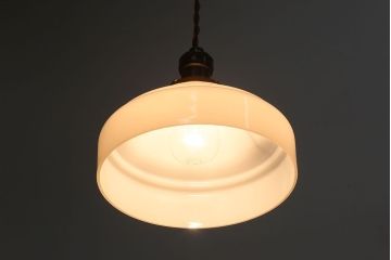 昭和レトロ　シンプルでお洒落な電笠