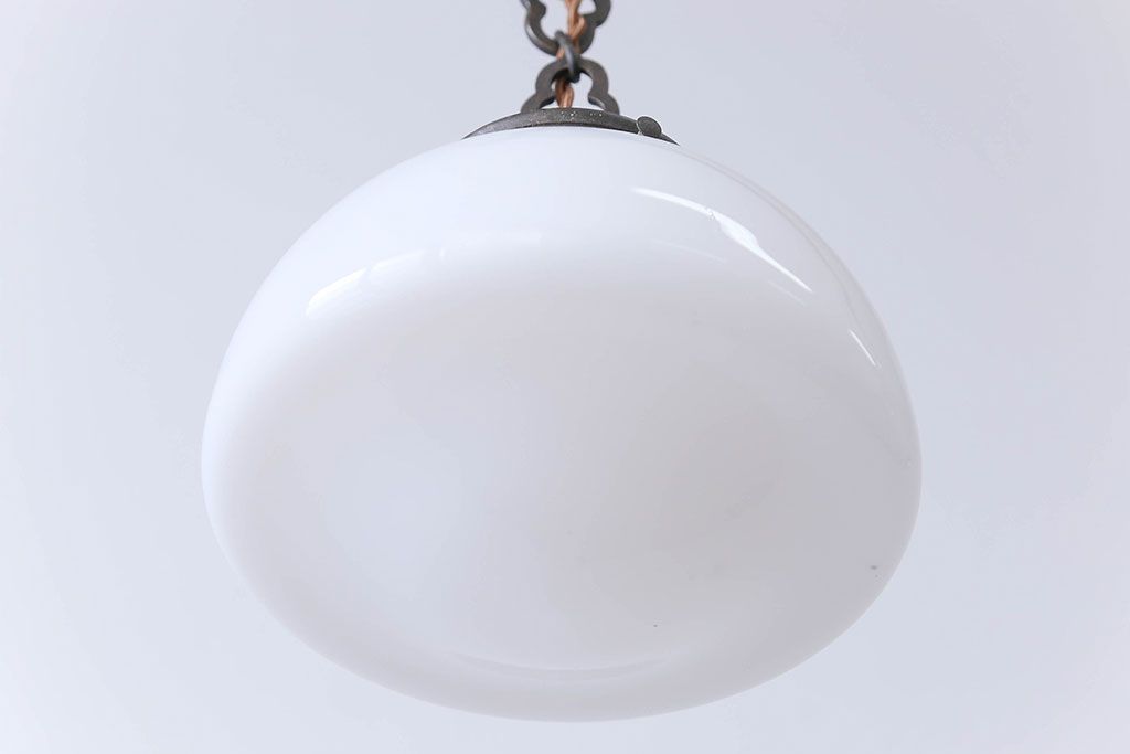 アンティーク　シャビーでレトロな天井照明