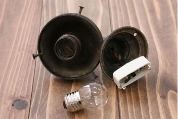 アンティーク　シャビーでレトロな天井照明