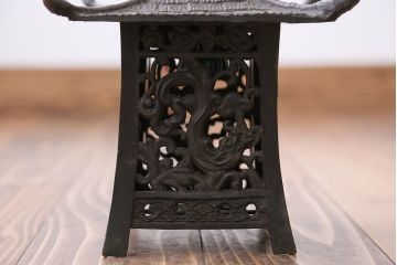 古民具・骨董　重厚で美しい灯ろう照明