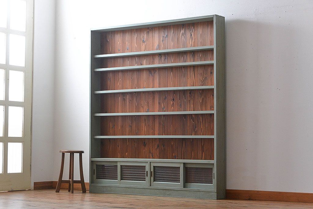 アンティーク家具　アンティークペイント　薄型で大きな飾り棚