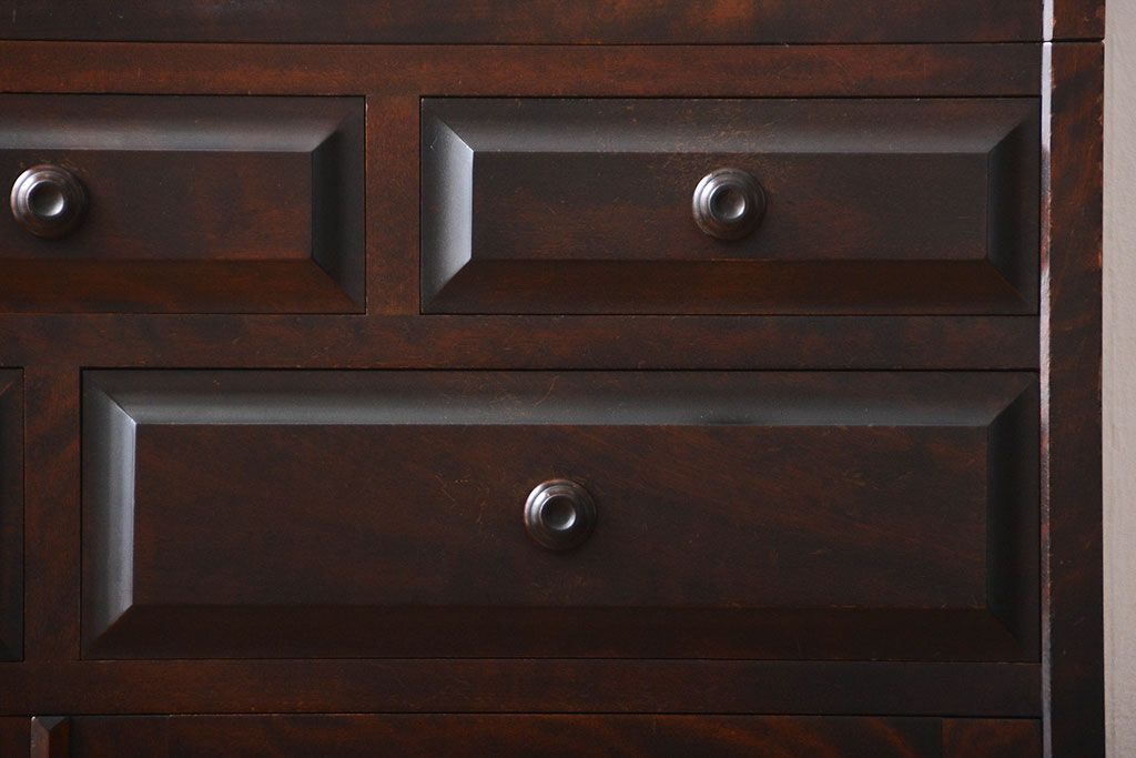 中古　北海道民芸家具　お洒落なカップボード