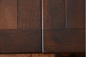 アンティーク家具　イギリスアンティーク　シンプルでシックなドローリーフテーブル