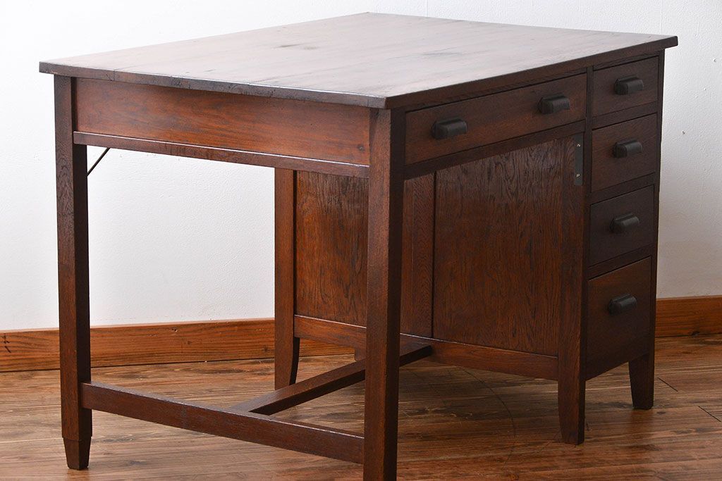 アンティーク家具　アンティーク　シンプルでシックな片袖机
