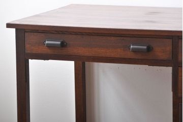 アンティーク家具　アンティーク　シンプルでシックな片袖机